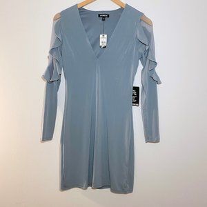 NWT Deep V-Neck  Ruffle Long Sleeve Bodycon Dress